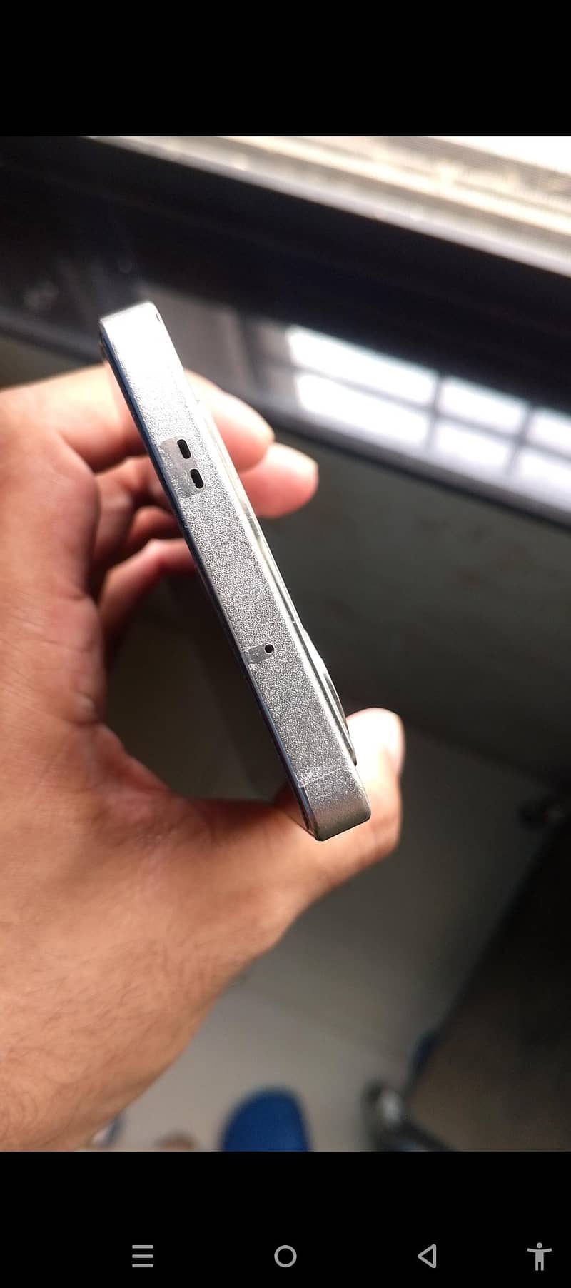 Infinix Note 40. 8