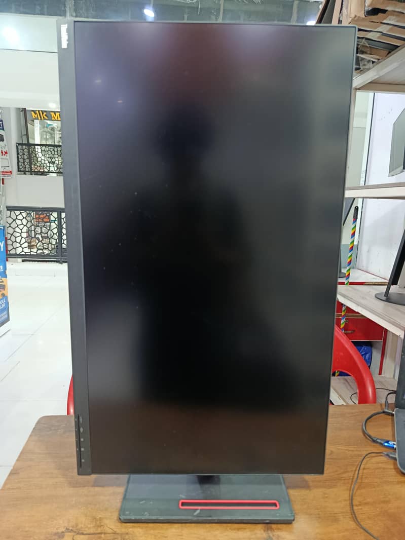 32" 4k Resolution 1