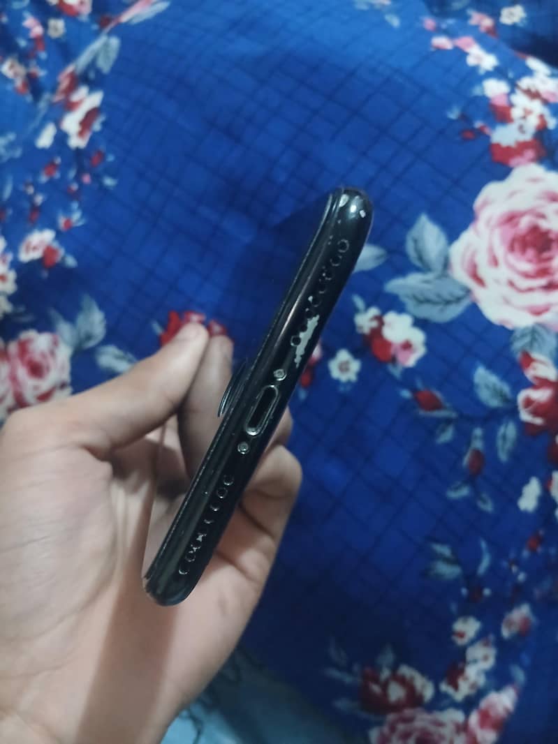 Apple iPhone 7 Plus 4