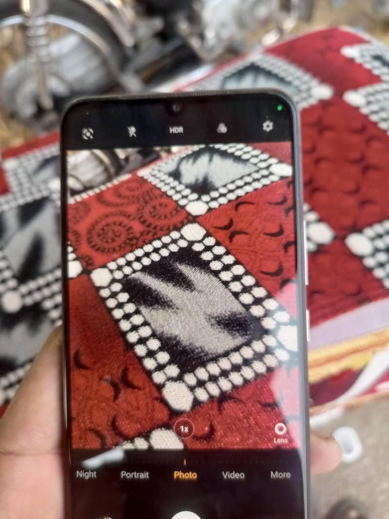 Vivo V21e 1