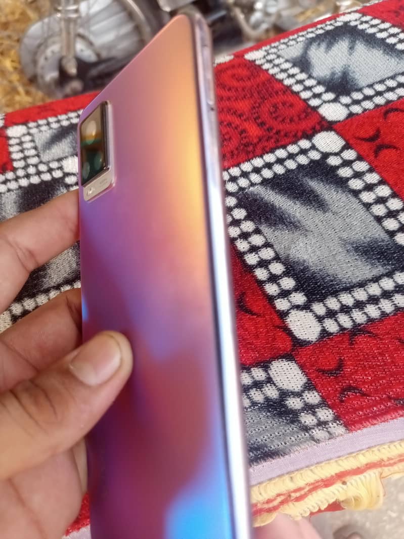 Vivo V21e 2
