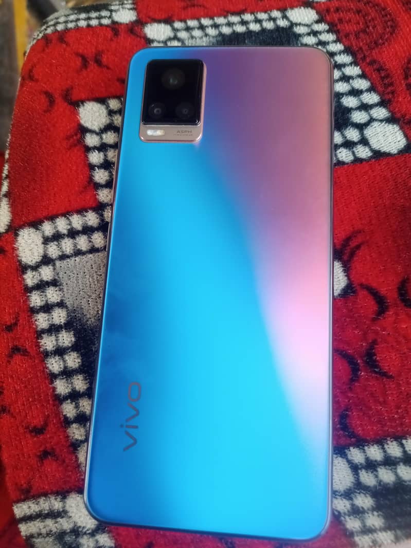 Vivo V21e 4