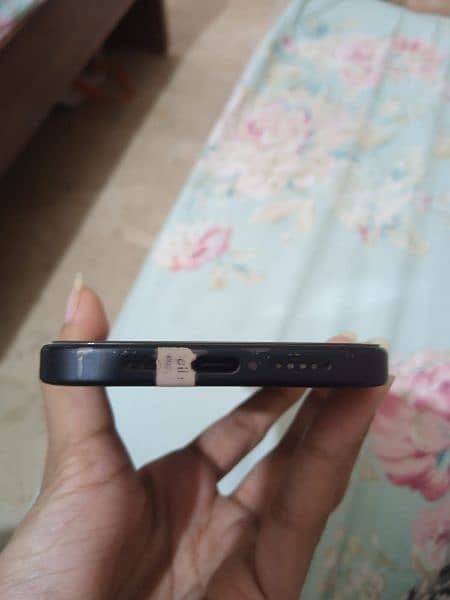 Iphone 15 JV 3