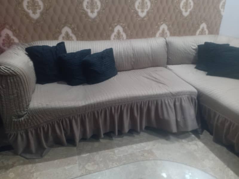 L shap sofa 1