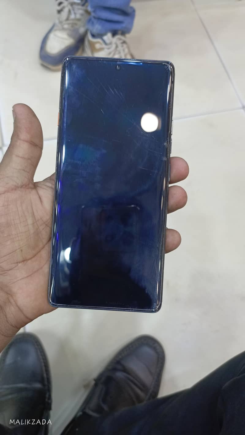 Tecno CAMON 40 Pro 5