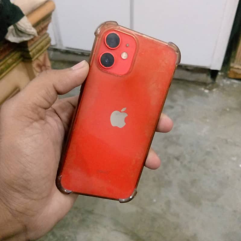Apple iPhone 12 mini 4