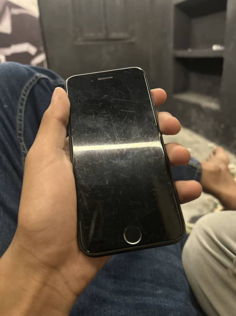 Apple iPhone SE 1