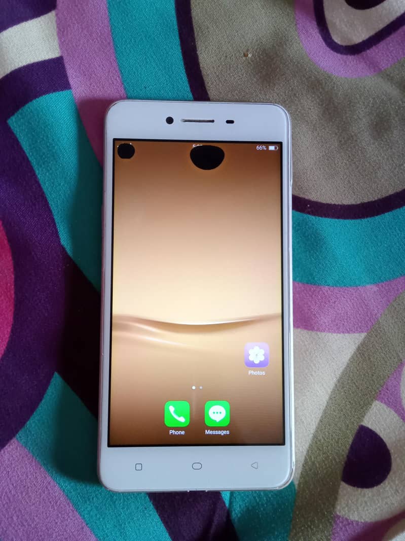 OPPO A37 0