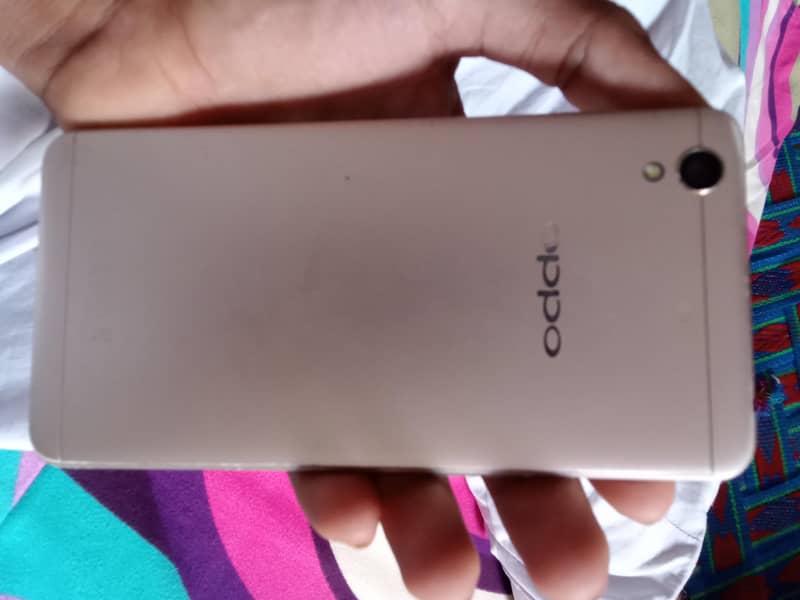 OPPO A37 2