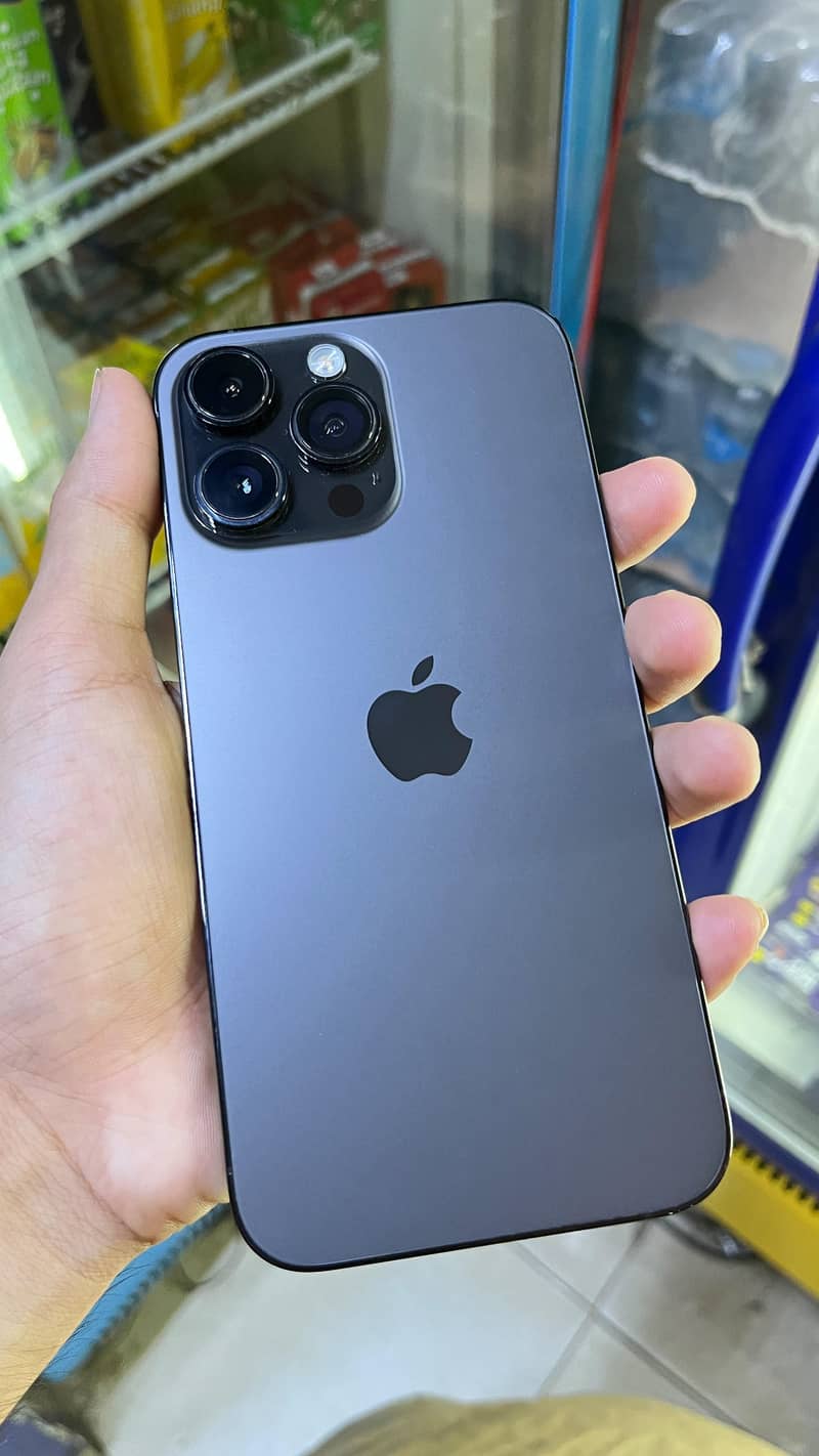 Apple iPhone 14 Pro Max 0