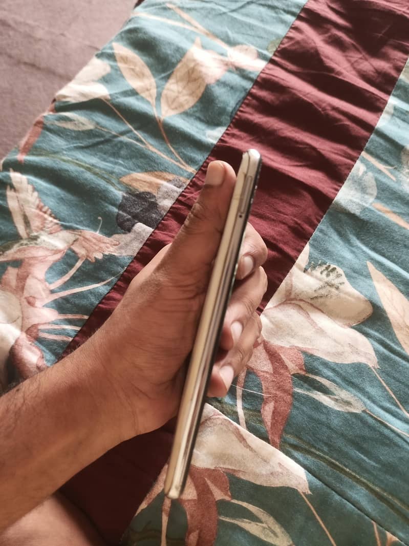 Xiaomi Redmi Note 10 Pro 3