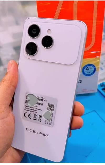 Tecno spark 40