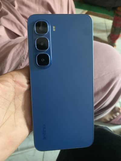 Infinix Hot 60i 8/256