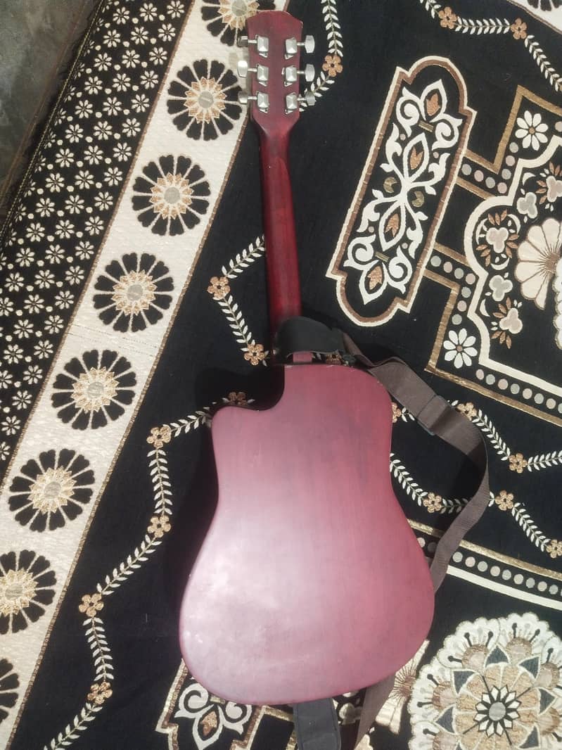 6 strings Guitar 1