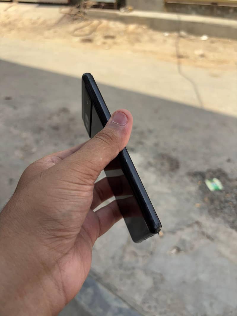 Google Pixel 7a 4