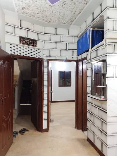 1st Floor Flat Near To Market School Masjid Hospital