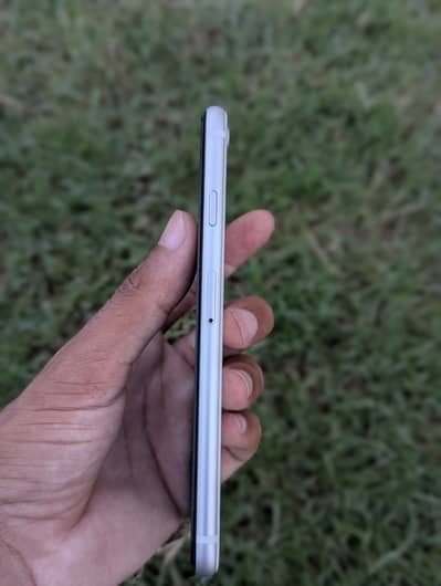 Apple iPhone SE(2020) PTA APPROVED