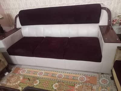 sofa three seater