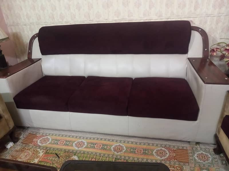 sofa three seater 2
