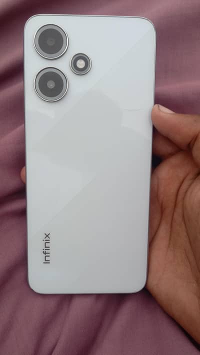 Infinix Hot 30 Play