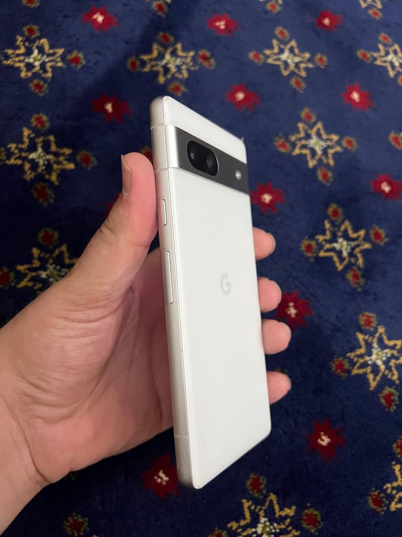 Google Pixel 7a 1