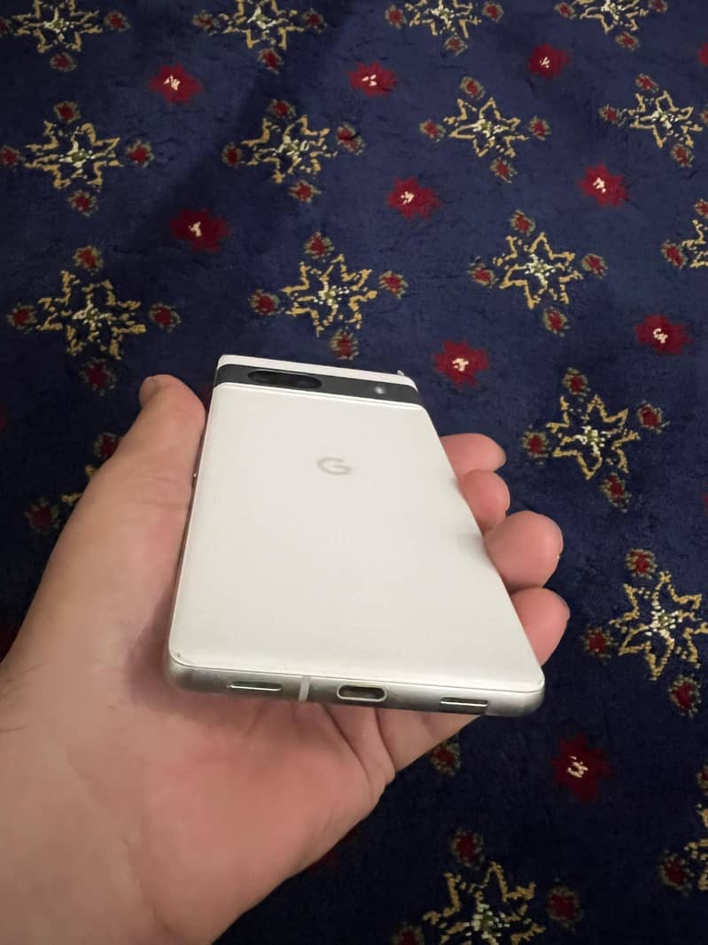 Google Pixel 7a 2