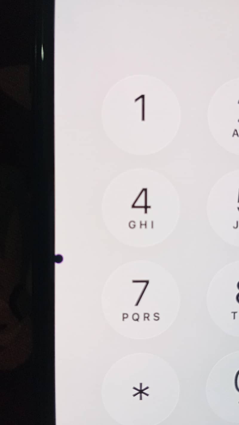 Apple iPhone 11 Pro Max 4