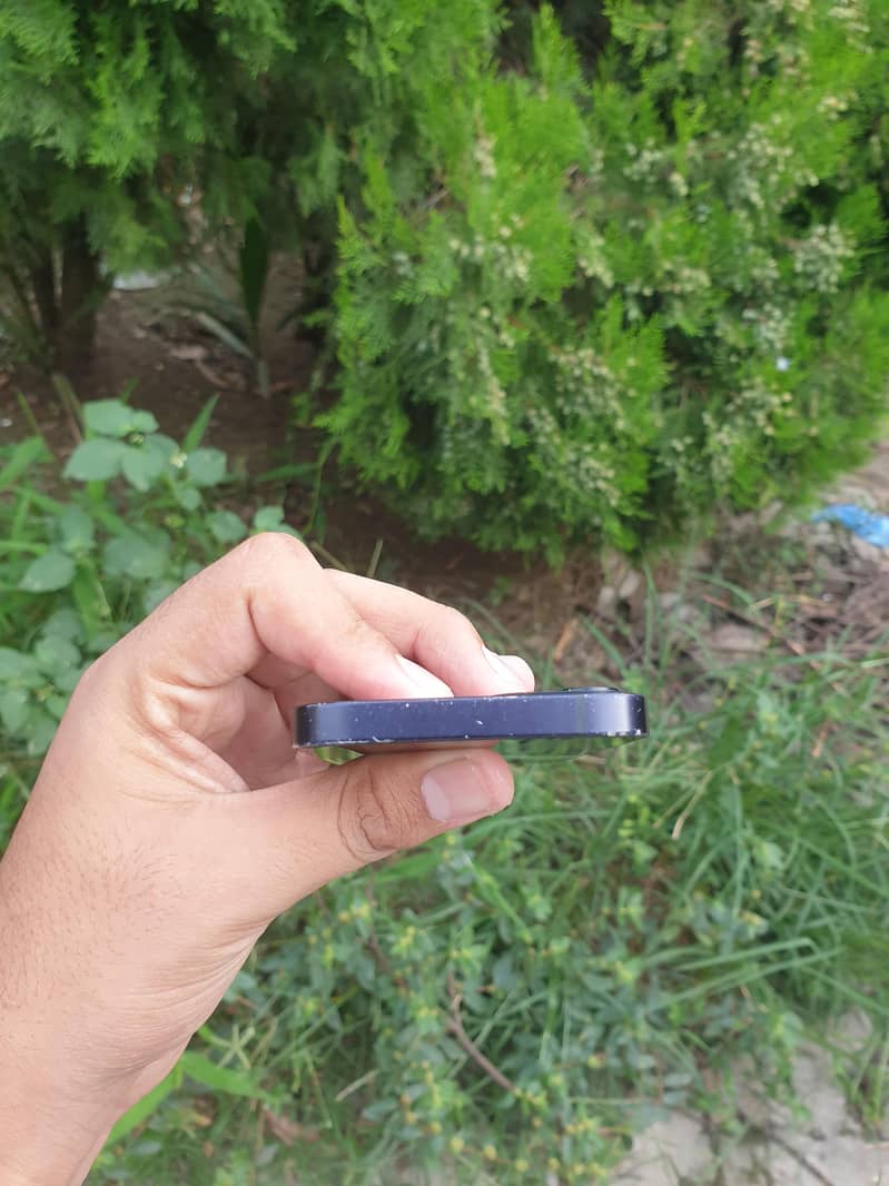 Apple iPhone 12 mini 5