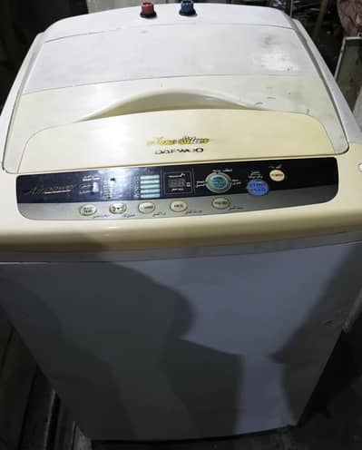 DAEWOO AUTOMATIC WASHING MACHINE 8.5 KG