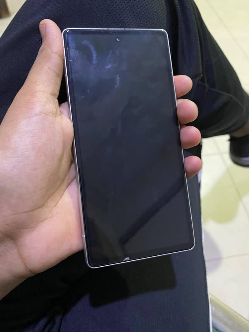 Google Pixel 7a 5