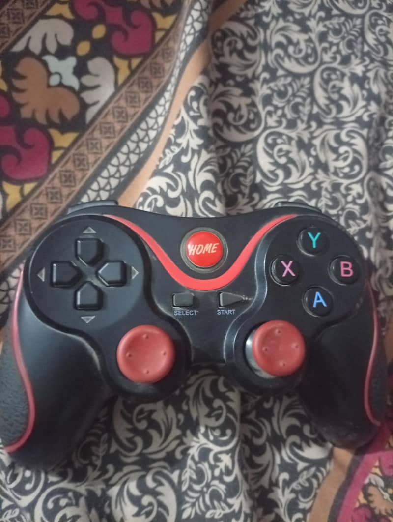 gaming controller 0