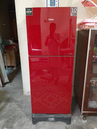 Haier fridge 306 model medium size