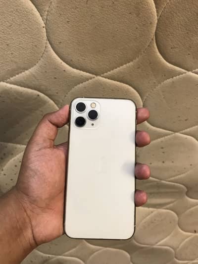 Iphone 11 pro gold | FACTORY UNLOCK
