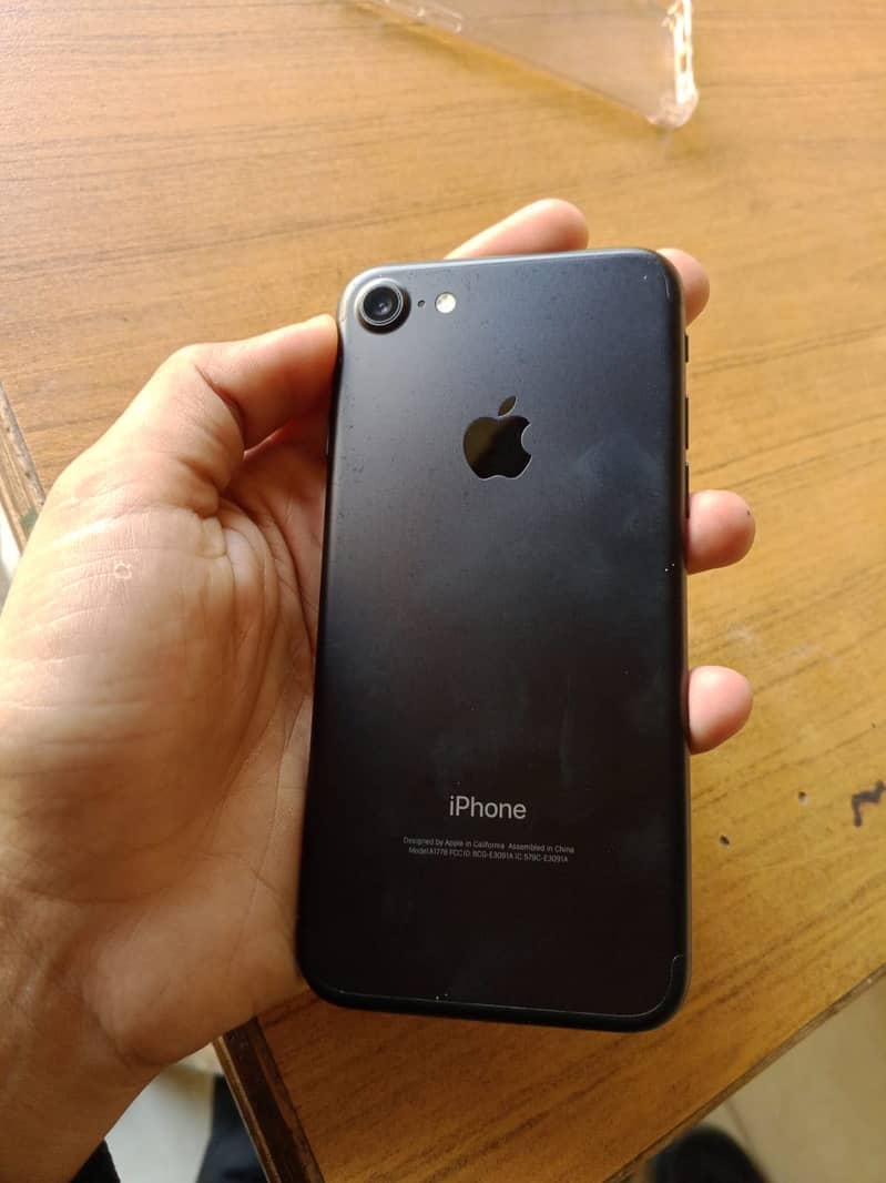 Apple iPhone 7 Sim working 0