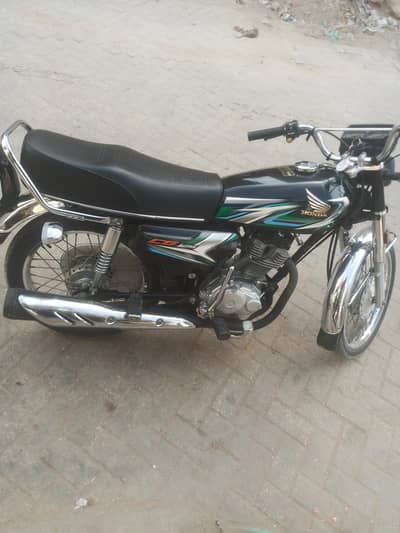 Honda CG 125 | 2023 Model