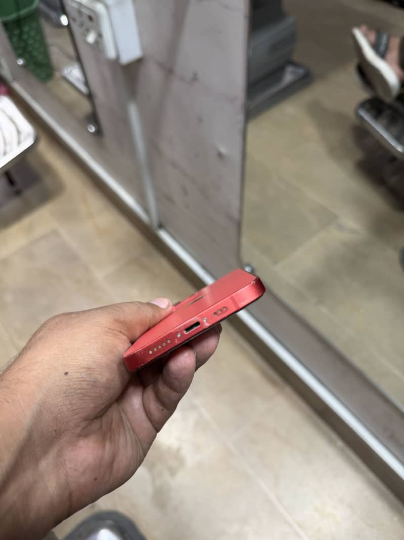 Apple iPhone 12 5