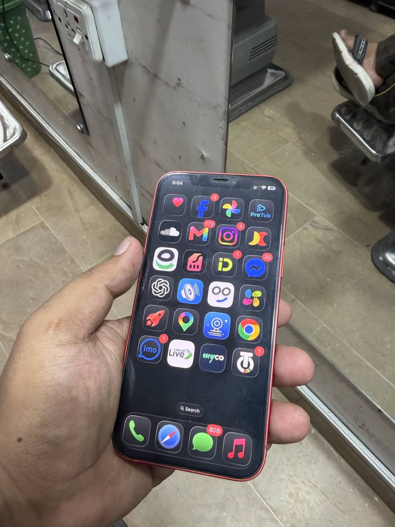 Apple iPhone 12 9