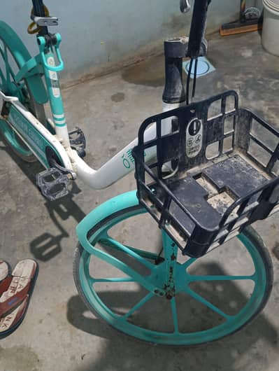 Japani silver body green color nice condition