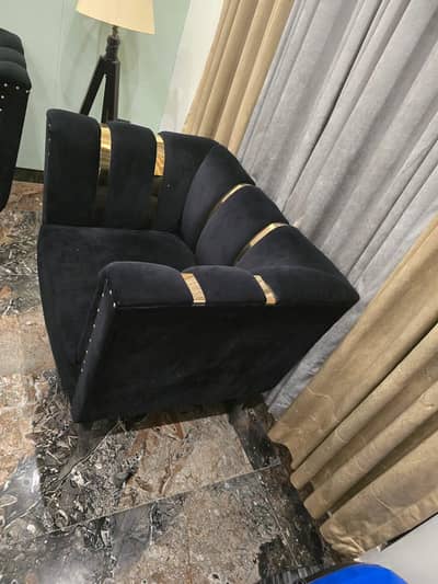 Luxury 5-Seater Sofa Set – Excellent Condition