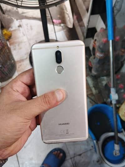 Huawei Mate 10 Lite read add