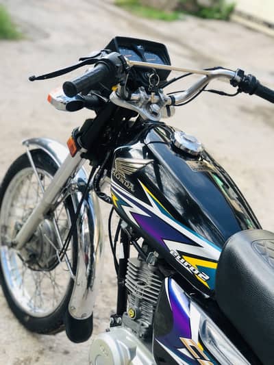 Honda CG-125 (Model 20208) Brand New Condition