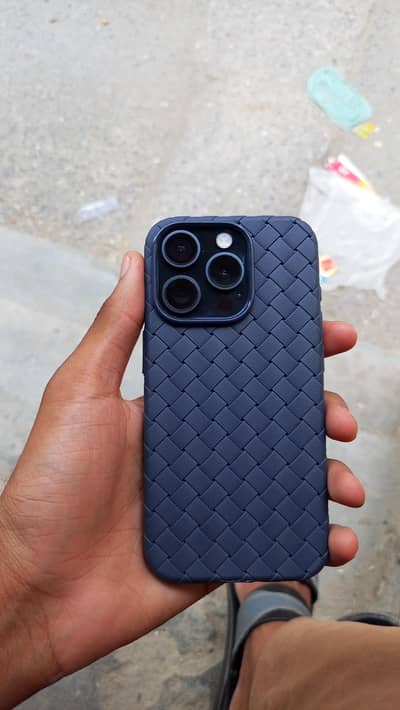 Apple iPhone 15 Pro