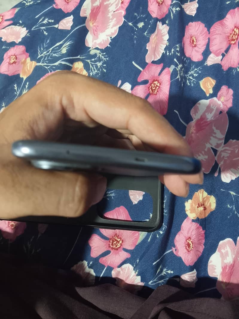 Tecno CAMON 40 Pro+ 3