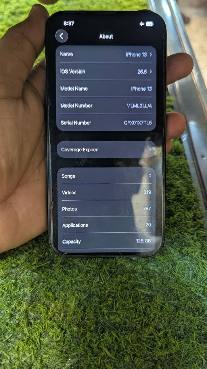 Apple iPhone 13 6