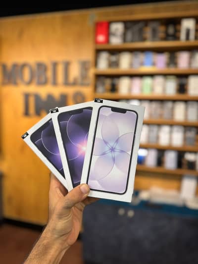 Brand New Box Pack Apple Iphone 17E 256GB (JV) SIM Lock USA/LLA Stock