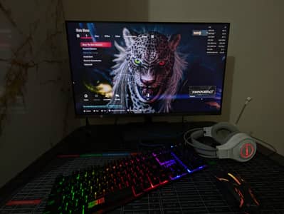 Samsung 4K 32 inch Monitor