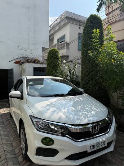 Honda City 1.2 Auto/ Brand new 8000 drn urgent sale