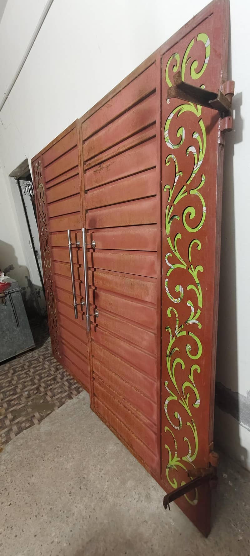 House front gate 1