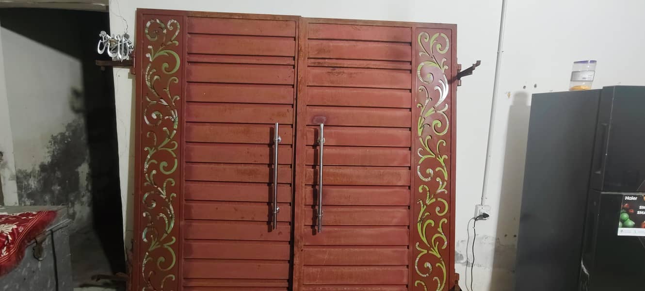 House front gate 4