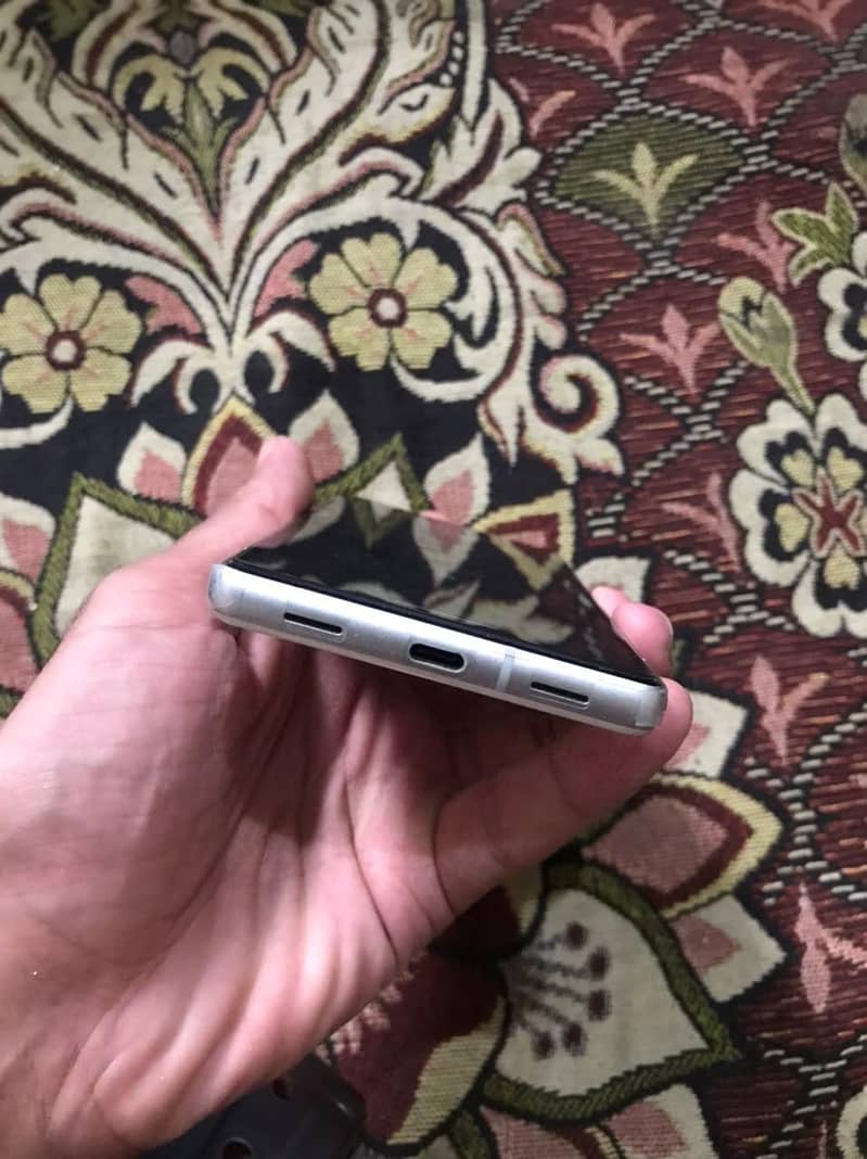 Google Pixel 7a 4